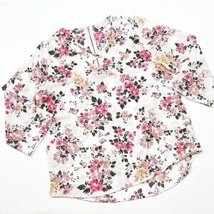 Pink Republic floral print 3/4 sleeves cut out top